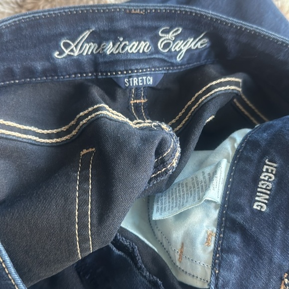 AMERICAN EAGLE DARK WASH STRETCH JEGGINGS SIZE 2 🦅 - Picture 6 of 8